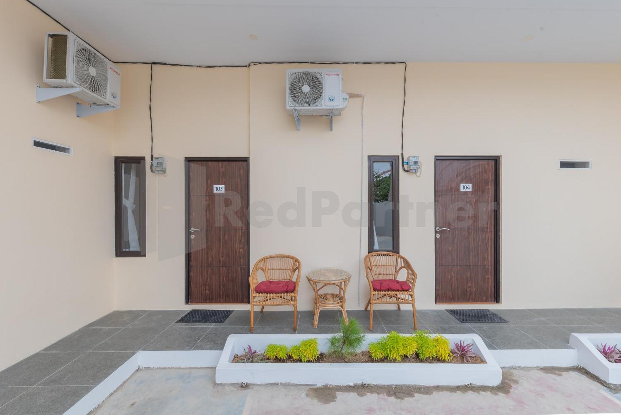 Rumah Panda Guesthouse Redpartner Tangkil  Eksteriør bilde